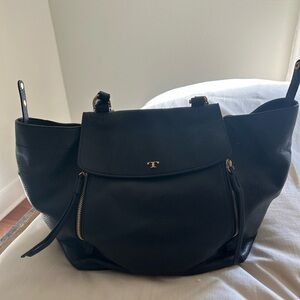 Tory Burch Black Leather Shoulder Bag